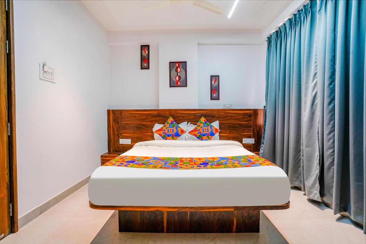 Fabhotel Crystal Inn - Nr Suvarndeep Chowk Pimpri-Chinchwad Exteriér fotografie
