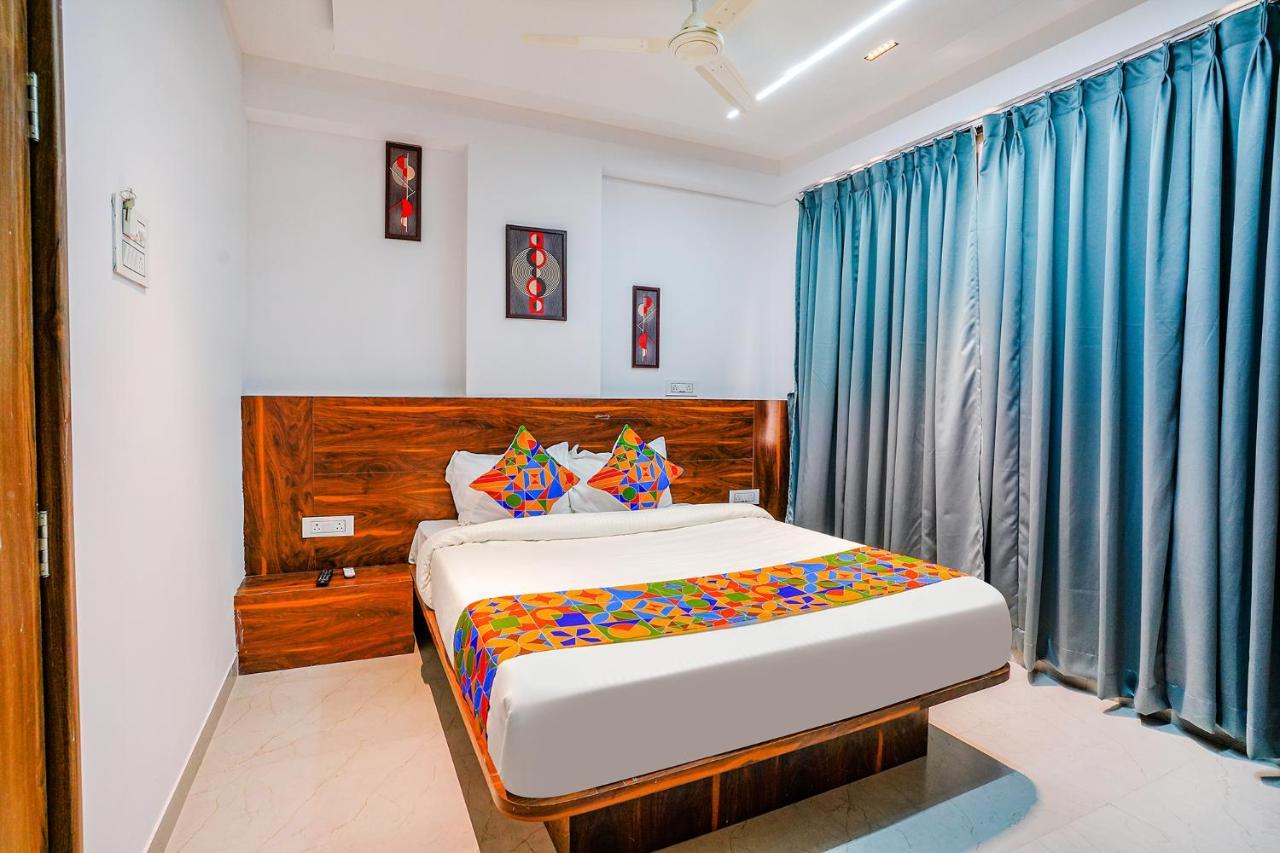 Fabhotel Crystal Inn - Nr Suvarndeep Chowk Pimpri-Chinchwad Exteriér fotografie