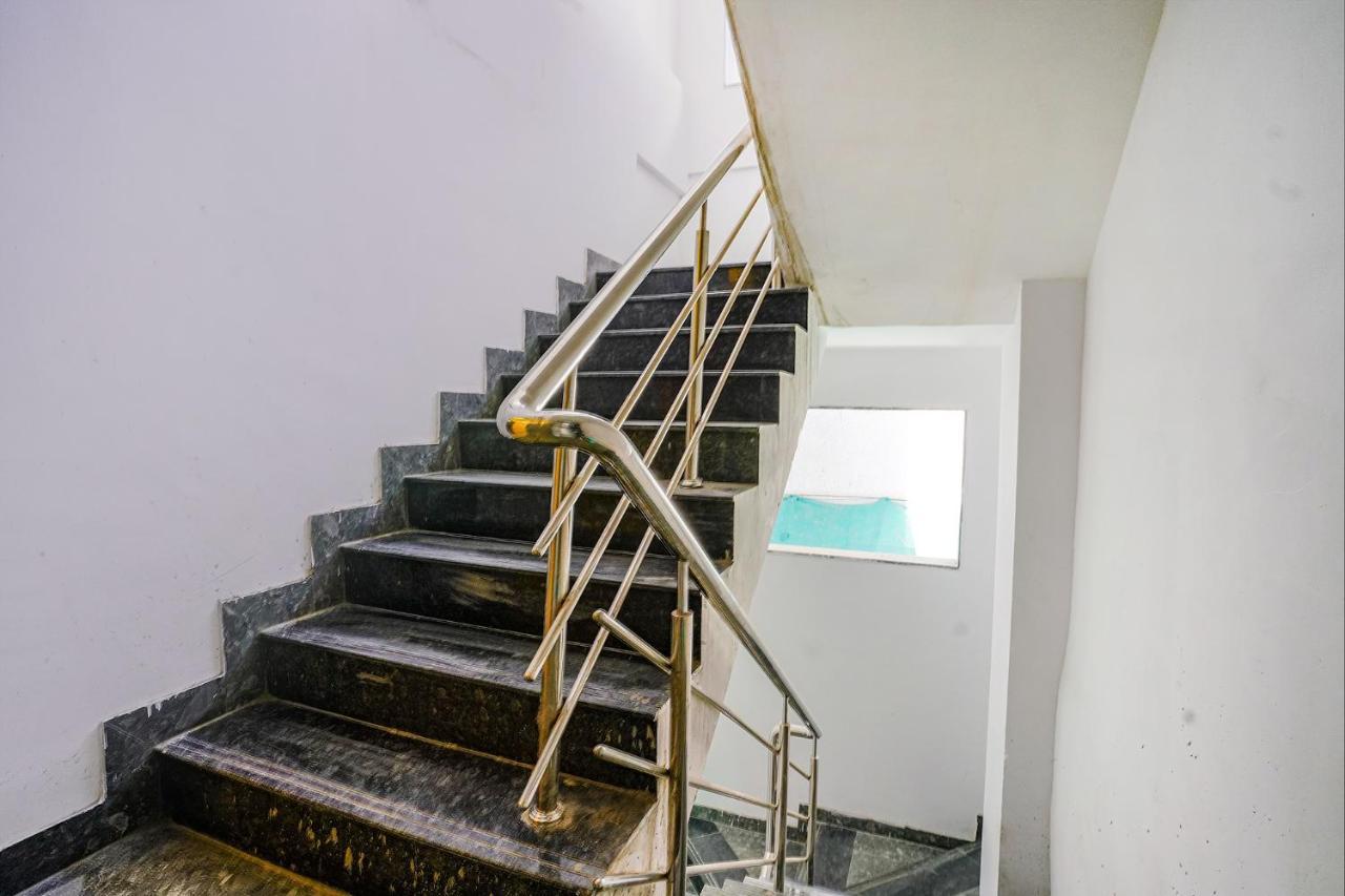 Fabhotel Crystal Inn - Nr Suvarndeep Chowk Pimpri-Chinchwad Exteriér fotografie